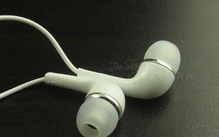 Type-C耳机的优缺点及使用体验（Type-C耳机的性能、适用范围和用户反馈）