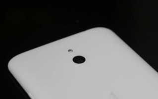诺基亚1520屏幕品质如何？（一款令人印象深刻的显示屏）