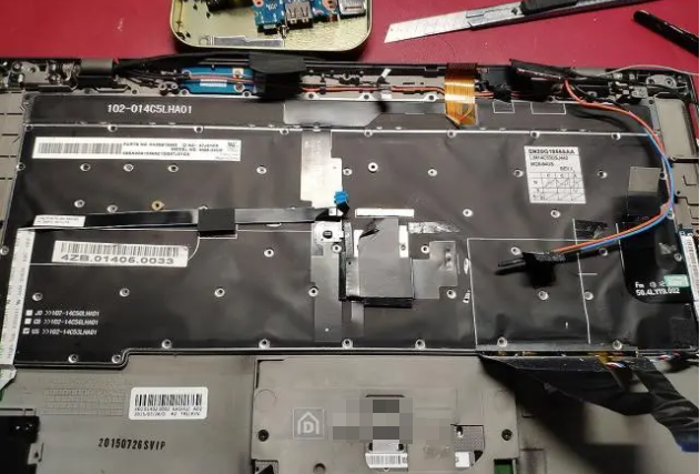 联想ThinkPad X1 Carbon键盘个别按键不灵怎么办？-第2张图片-星耀数码