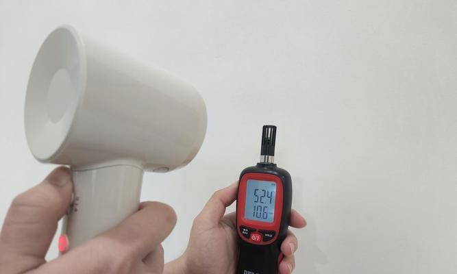 以吹风机吹手机会怎么样？（探究吹风机对手机的影响及注意事项）-第1张图片-星耀数码