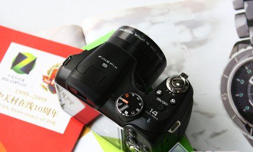 二手富士s2900hd相机的性能及使用体验（探索富士s2900hd的特点，为您提供购买参考）-第1张图片-星耀数码
