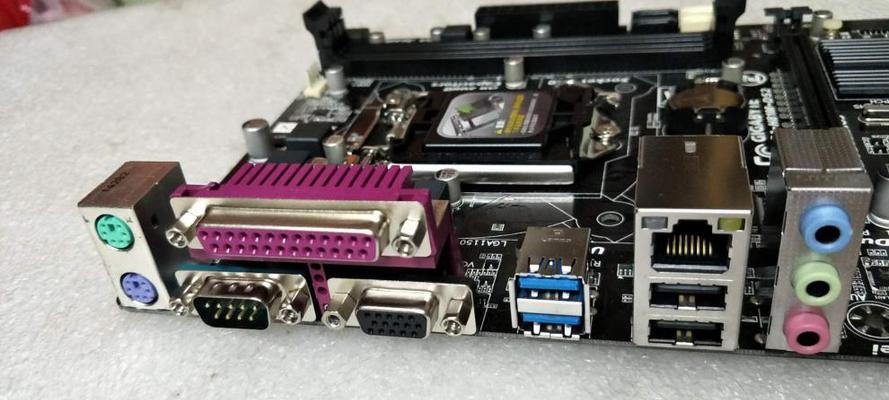 技嘉H81M-D2主板的性能和功能分析（一款高性价比的主板选择，助您打造高效电脑系统）-第1张图片-星耀数码