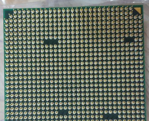 AMD830四核CPU的性能评测与分析（深入探究AMD830四核处理器的强大性能与优势）-第1张图片-星耀数码