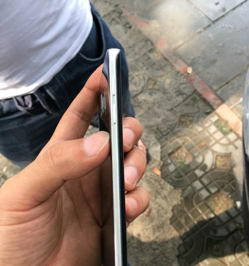 S6Edge电量表现如何？（探究S6Edge手机的电池续航能力以及充电速度）-第3张图片-星耀数码