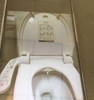 乐瑞智能马桶盖的卓越性能和高品质体验（探索智能科技，升级日常生活）-第3张图片-星耀数码