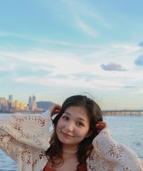 佳能135拍人像的魅力与技巧（探索佳能135相机在人像摄影中的优势及拍摄技巧）-第2张图片-星耀数码