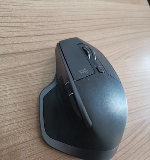探索罗技710键盘的卓越表现（高品质设计与无线自由结合的完美键盘选择）-第2张图片-星耀数码