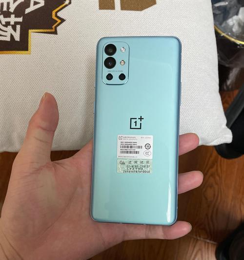 OnePlus5（探索OnePlus5的创新特点和高性能体验）-第2张图片-星耀数码